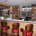 L'auberge De En Brie 酒店 2*
