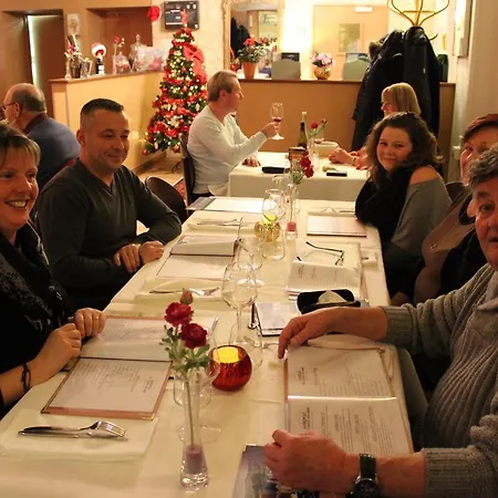 Hotel L'auberge De En Brie