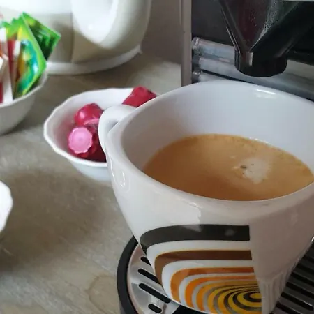 Hotel L'auberge De En Brie 2*