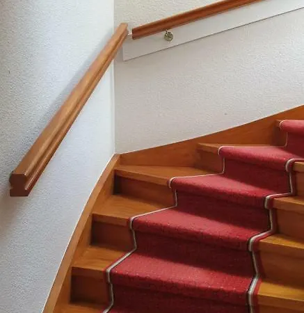 Hotel L'auberge De En Brie 2*