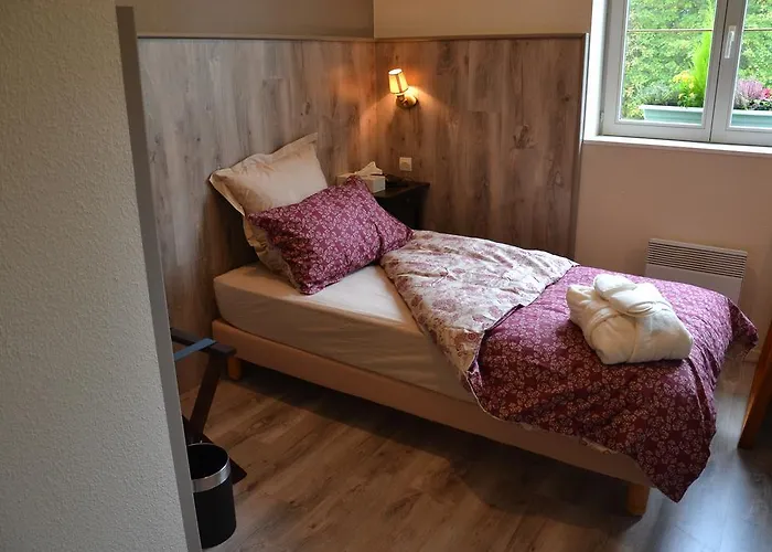 Hotel L'auberge De En Brie Conde-en-Brie