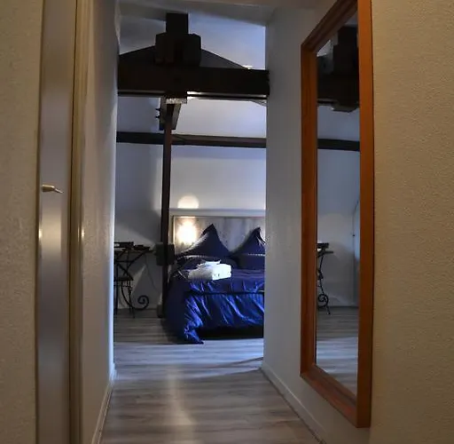 Hotel L'auberge De En Brie Conde-en-Brie